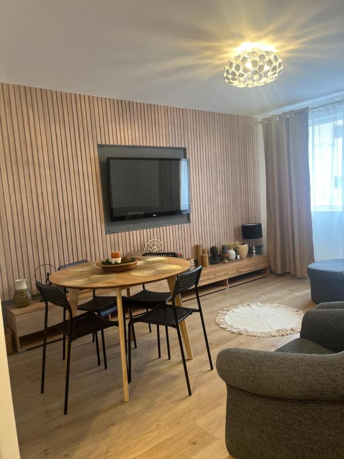 Roman Residence Apartment Борша Экстерьер фото